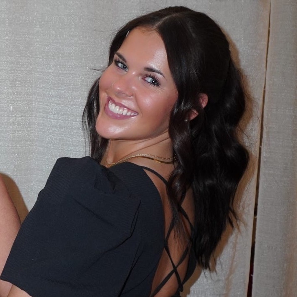 Meet your Posher, Lexi